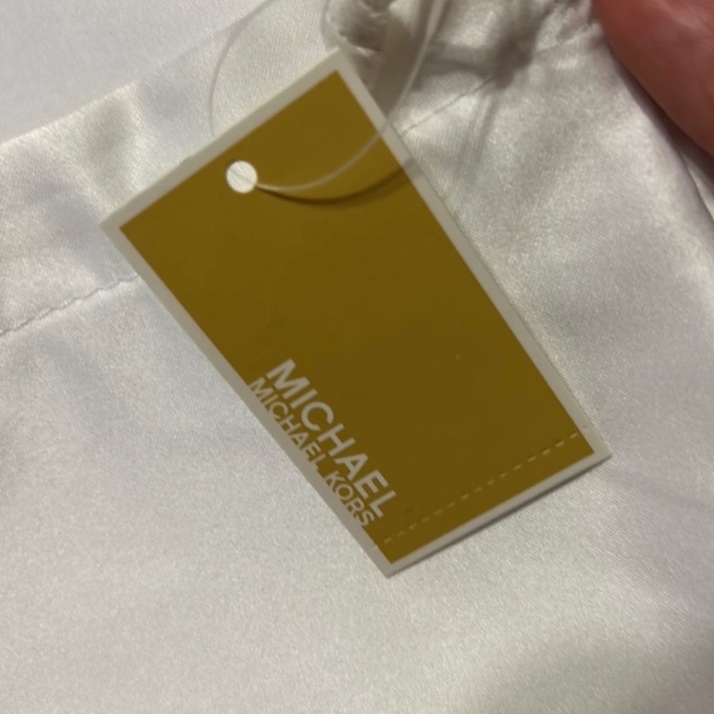 Michael Kors Silver Dust Bag - Picture 3 of 3
